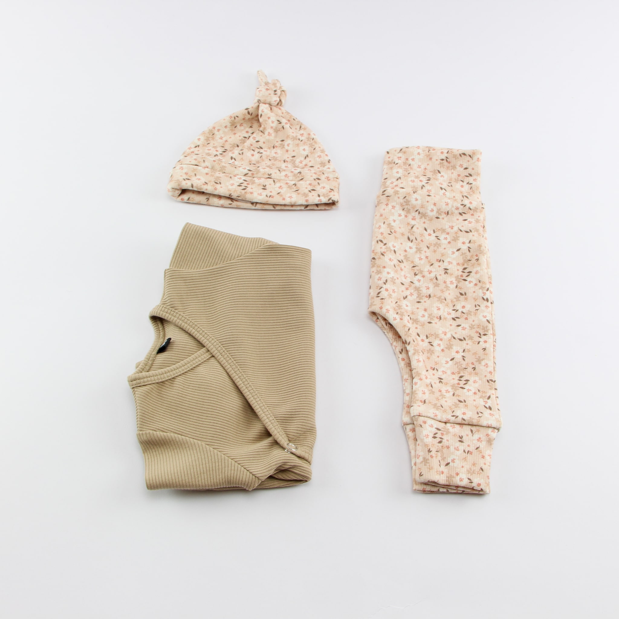 Overslagshirt beige rib - Loeks nice product foto 1561 min 1 - 6120